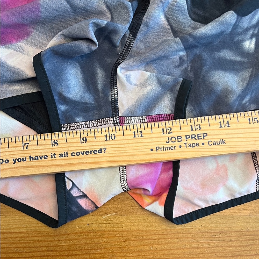 Lululemon Run Speed Shorts RARE PRINT - Picture 7 of 9